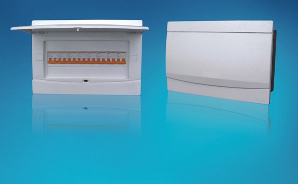 家庭式配電箱應該如何進行安裝？